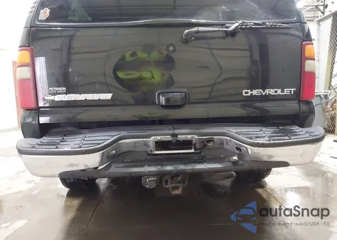 2003 Chevrolet Suburban 1500 Lt z USA, uszkodzony, nr VIN 3GNFK16Z63G329308